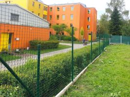 288-5_svarovane-pletivo-super---vyska-150-cm--drat-3-0-mm--oko-50x50-mm