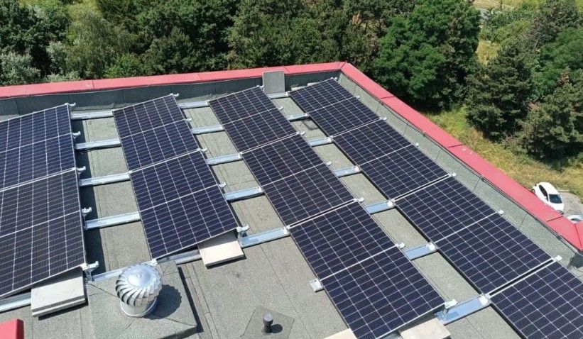 Fotovoltaická elektrárna pro bytové domy krok za krokem