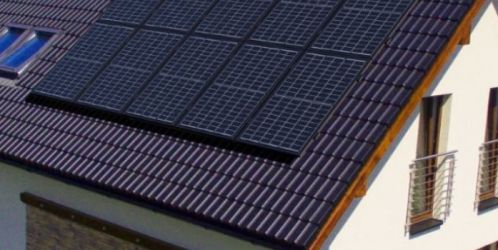Fungování fotovoltaických elektráren závisí také na distributorovi, jaké jsou nyní lhůty?