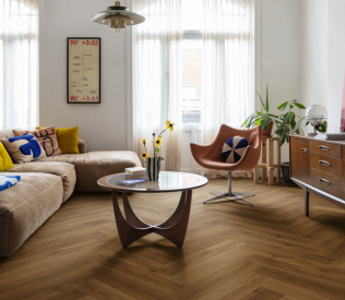 Inspirace: Velký návrat zažívají podlahy se vzorem rybí kosti!