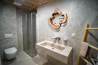 Stavba není sen 6 - Yasmin apartmán - Inspirace: Vodovodní baterie, která bude ladit s obklady ve vaší koupelně