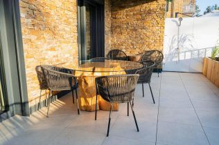 Stavba není sen - Molo Lipno Resort - Jak správně pečovat o zahradní nábytek?