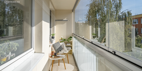 Jak správně vyřešit zasklený balkon při rekonstrukci bytového domu