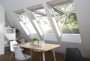 Jak vybrat ideální střešní okno: 5 důležitých kroků k optimální volbě