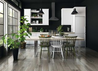 Keramická dlažba s designem dřeva dodá vašemu interiéru přirozený vzhled