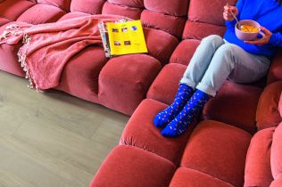 Kvalitní podlaha jako plátno pro váš barevný interiér