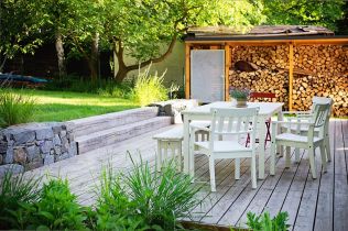 Architektem navržená zahrada s názvem „Lesní zahrada pro kamaráda“