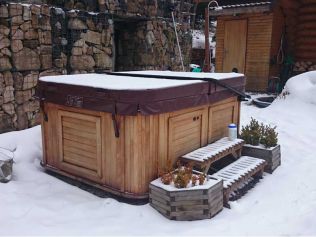 Novinka mezi vířivkami: progresivní systém filtrace vody 