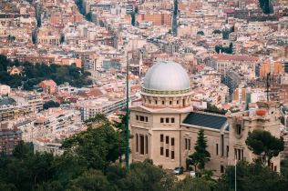 Plán na 100% daň z nemovitosti ve Španělsku: Zásah proti cizincům, nebo politické gesto?