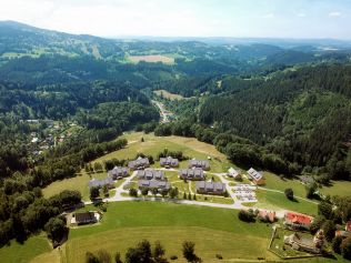 Podívejte se na novou sérii Stavba není sen 4, která mapuje proměnu malebné horské vesničky v Krkonoších