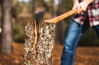 Praktické rady při topení dřevem 