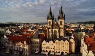 Pronájmy komerčních prostor v centru Prahy se budou řídit podle výše nájmu a účelu provozovny
