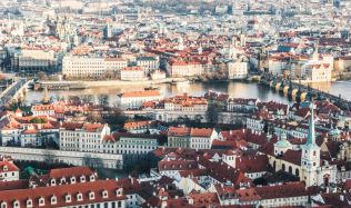Růst cen nových bytů v Praze nepolevuje, od začátku roku zdražily o dalších 7 procent