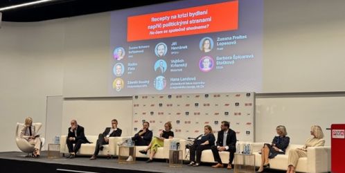 Shoda odborníků a politiků: jak zlepšit dostupnost bydlení v Česku