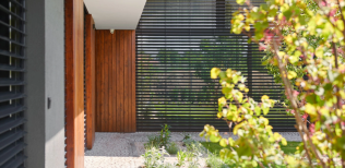Výběr venkovních žaluzií: Jak poznáte, které jsou opravdu kvalitní?