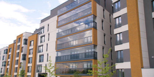 Zasklené balkony v novostavbách: jak probíhá realizace krok za krokem