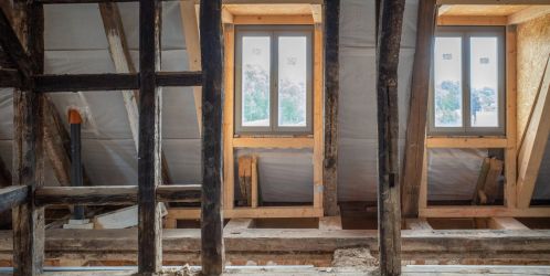 Zdravý krov a správné zateplení. Jak postupovat, aby dům dlouhodobě fungoval